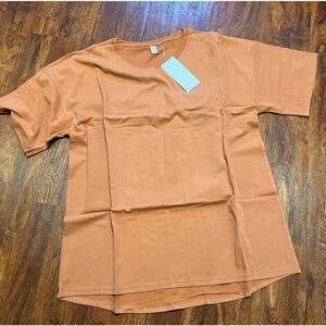 NWT Goumi Kids Clay Parent Tee SZ M / L Oversized Unisex Top Orange Shirt Womens